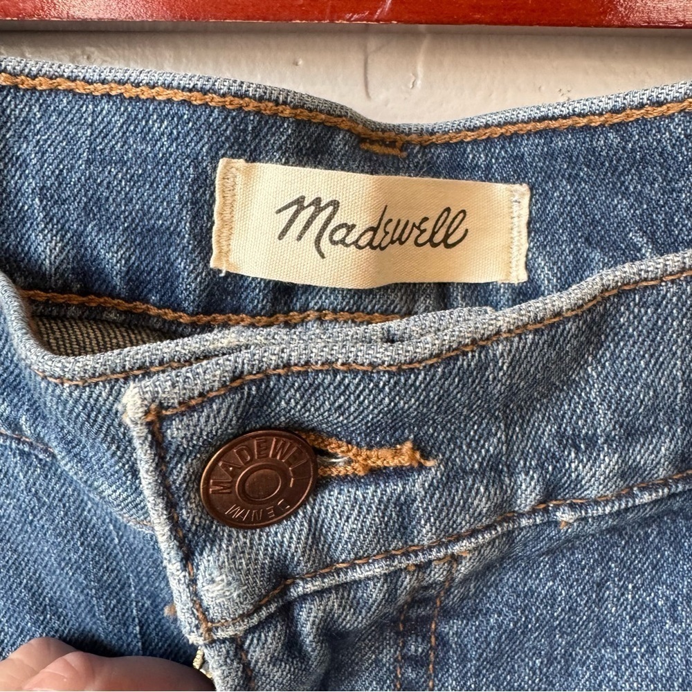 Madewell Comfort Stretch High Rise Perfect Vintage Jean in Maplewood Wash - Picture 6 of 13